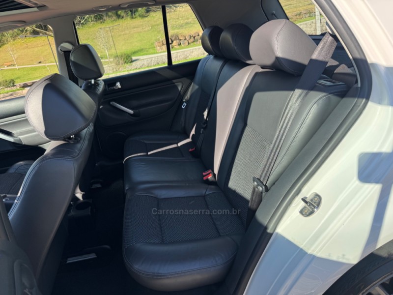 GOLF 1.6 MI 8V FLEX 4P MANUAL - 2014 - FLORES DA CUNHA
