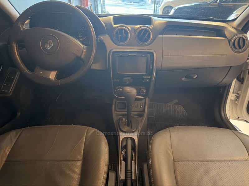 DUSTER 2.0 TECH ROAD 4X2 16V FLEX 4P AUTOMÁTICO - 2015 - CAXIAS DO SUL