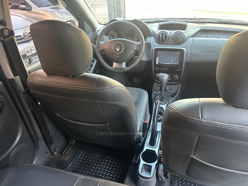 DUSTER 2.0 DYNAMIQUE 4X2 16V FLEX 4P AUTOMÁTICO - 2013 - GRAVATAí
