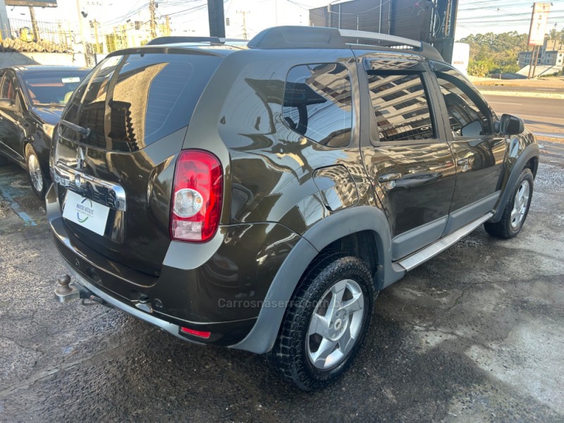 DUSTER 2.0 DYNAMIQUE 4X2 16V FLEX 4P AUTOMÁTICO - 2013 - GRAVATAí
