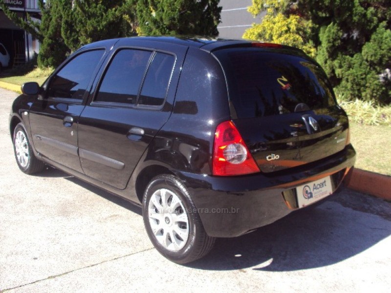 CLIO 1.0 CAMPUS 16V FLEX 4P MANUAL - 2010 - CAXIAS DO SUL