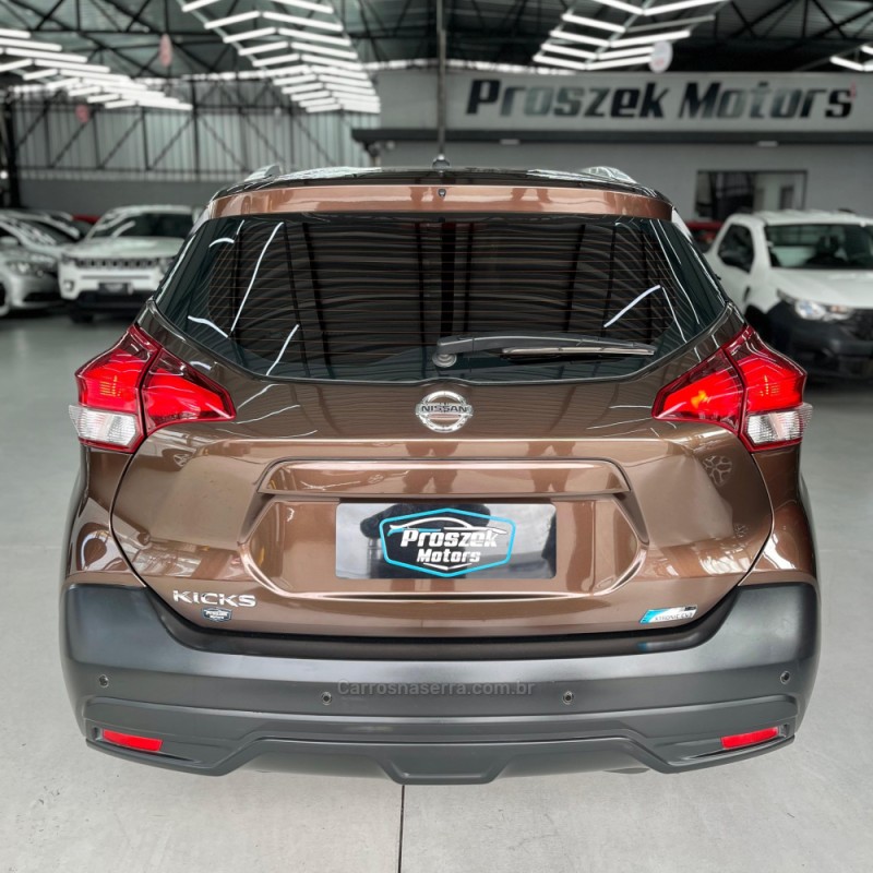 KICKS 1.6 16V FLEX SV 4P XTRONIC - 2018 - CANOAS