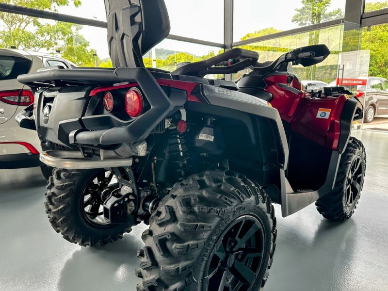 OUTLANDER 1000X MR - 2024 - TRêS COROAS