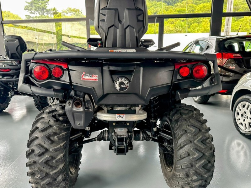 OUTLANDER 1000X MR - 2024 - TRêS COROAS