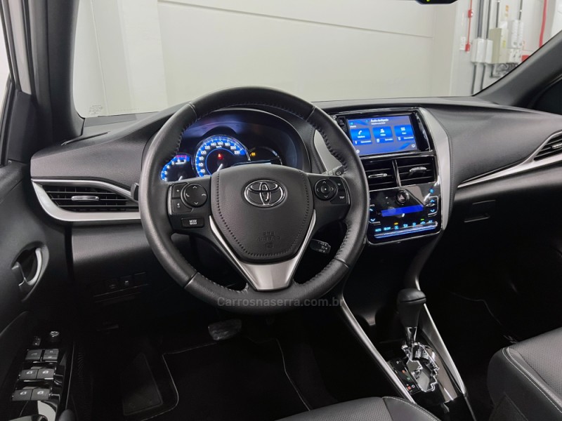 YARIS 1.5 XS CONNECT 16V FLEX 4P AUTOMÁTICO - 2022 - FLORES DA CUNHA