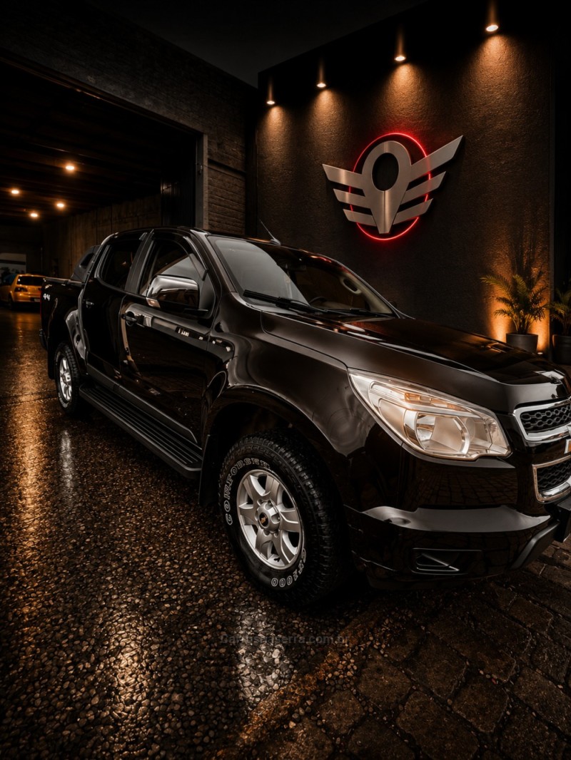 S10 2.8 LT 4X4 CD 16V TURBO DIESEL 4P AUTOMÁTICO - 2013 - IBIRAIARAS