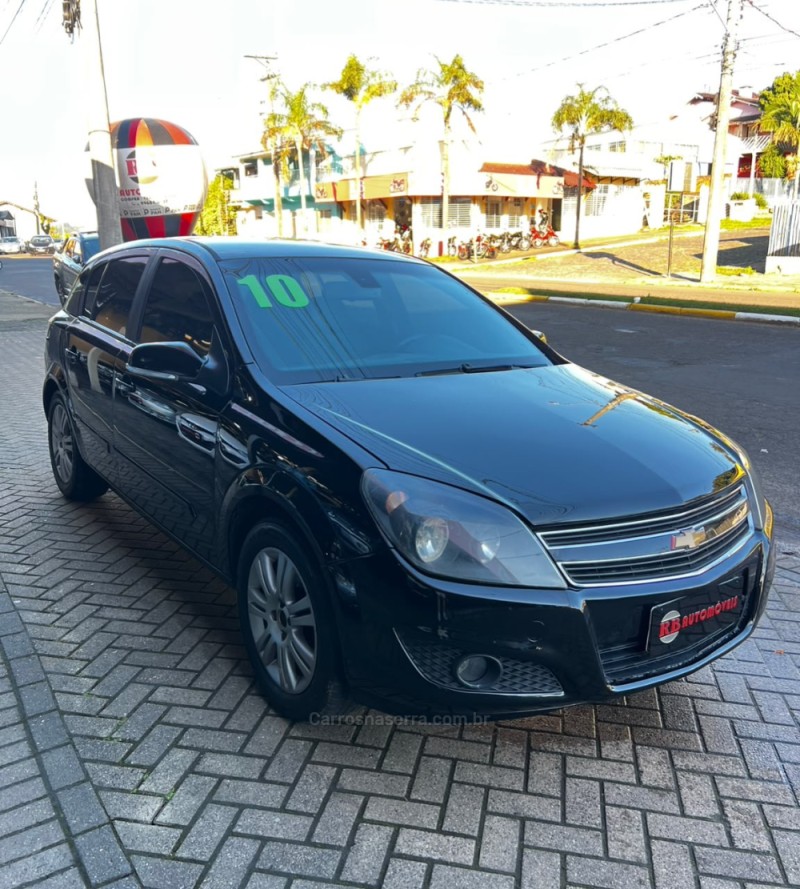 VECTRA 2.0 SFI GT HATCH 8V FLEX 4P MANUAL - 2010 - PAROBé
