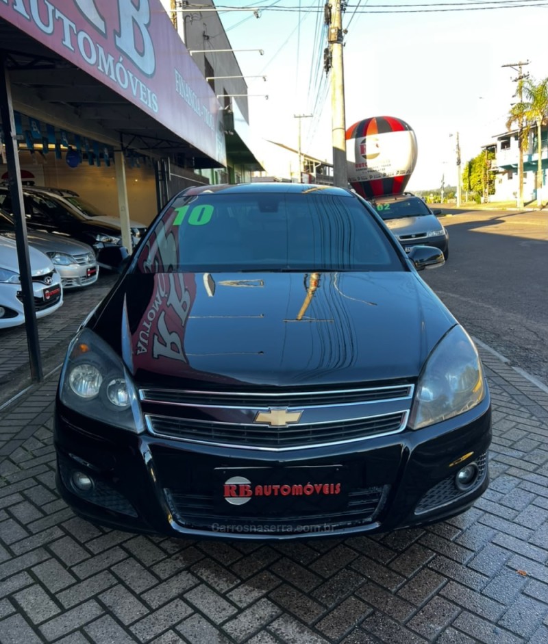 VECTRA 2.0 SFI GT HATCH 8V FLEX 4P MANUAL - 2010 - PAROBé
