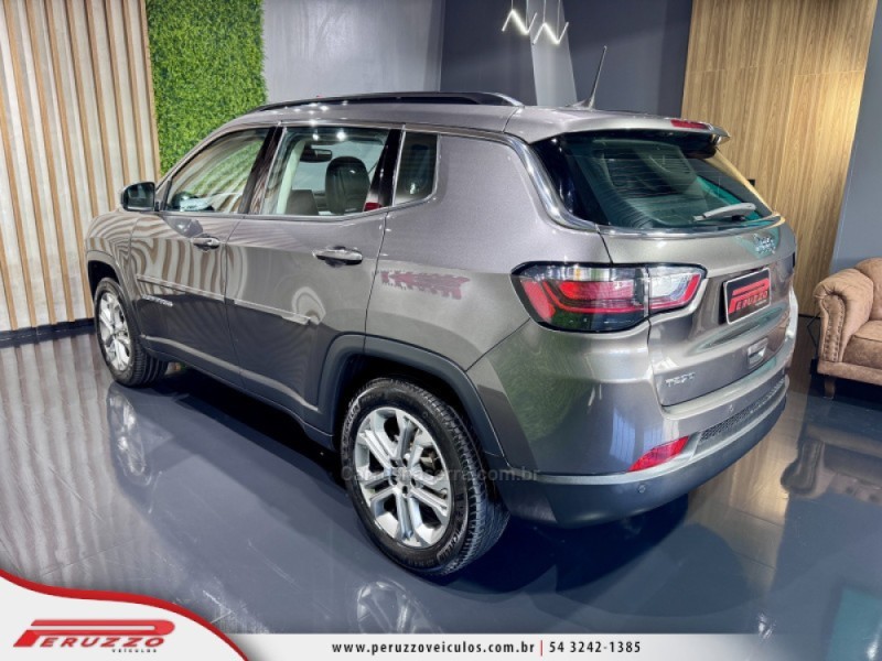 COMPASS 1.3 LONGITUDE T270 16V TURBO FLEX 4P AUTOMÁTICO - 2022 - NOVA PRATA