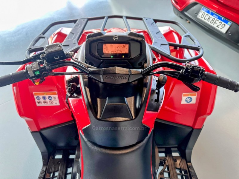 OUTLANDER 570 - 2023 - TRêS COROAS