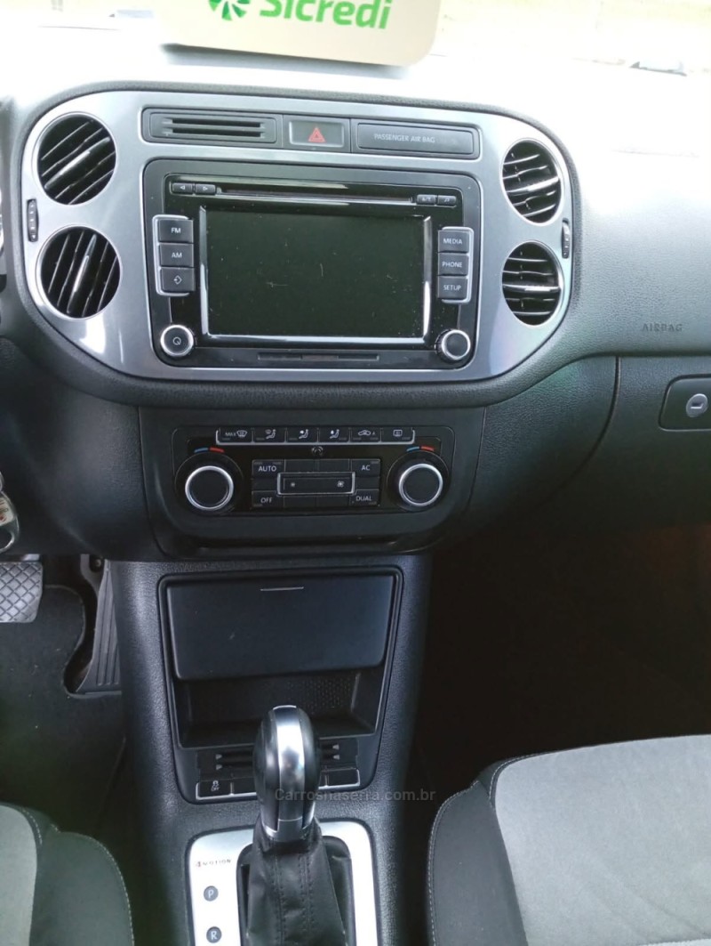 TIGUAN 2.0 TSI 16V TURBO GASOLINA 4P TIPTRONIC - 2012 - PICADA CAFé