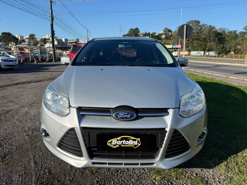 FOCUS 2.0 SE FASTBACK 16V FLEX 4P AUTOMÁTICO - 2015 - FARROUPILHA