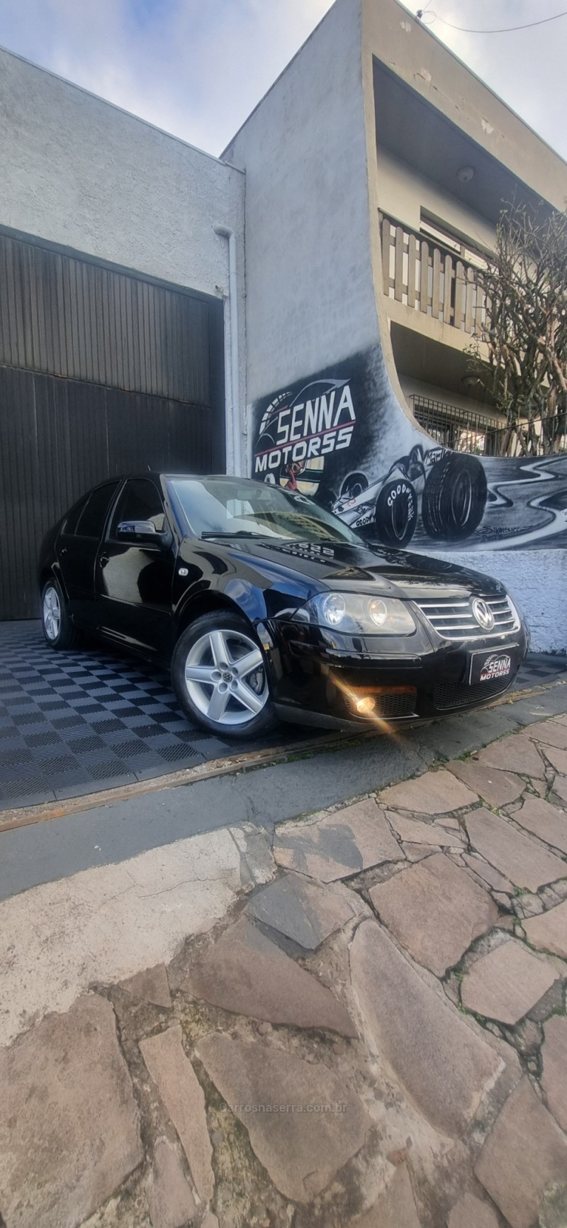 BORA 2.0 MI 8V FLEX 4P MANUAL - 2009 - CAXIAS DO SUL