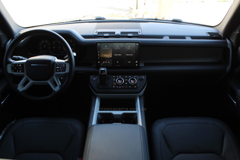 DEFENDER 3.0 D300 TURBO DIESEL MHEV 90 HSE AWD 4P AUTOMÁTICO - 2025 - CAXIAS DO SUL