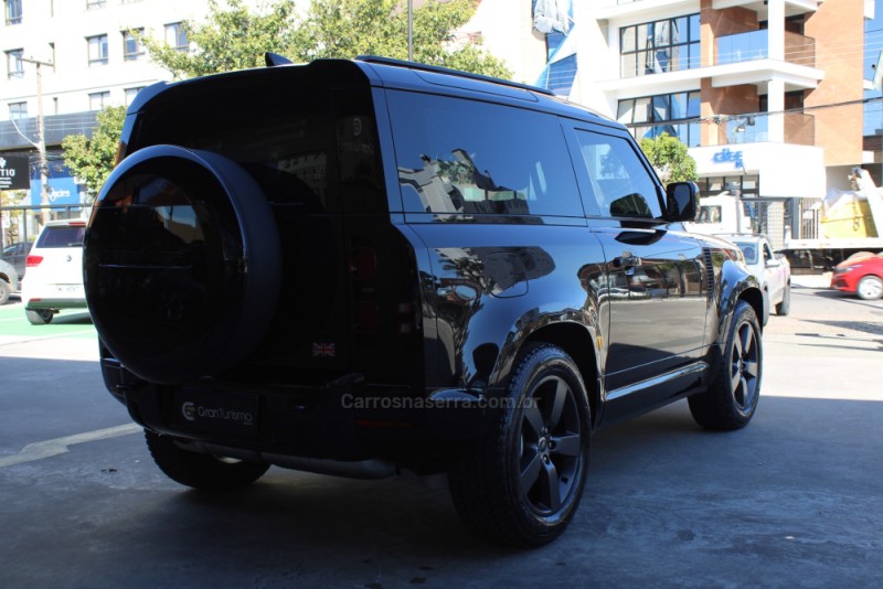 DEFENDER 3.0 D300 TURBO DIESEL MHEV 90 HSE AWD 4P AUTOMÁTICO - 2025 - CAXIAS DO SUL