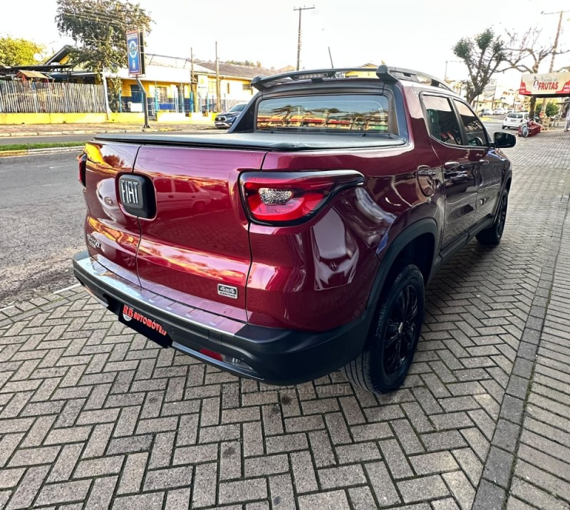 TORO 2.0 16V TURBO DIESEL FREEDOM 4WD AT9 AUTOMÁTICO - 2022 - PAROBé