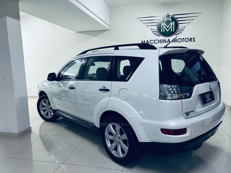 OUTLANDER 2.0 16V GASOLINA 4P AUTOMÁTICO - 2012 - CAXIAS DO SUL