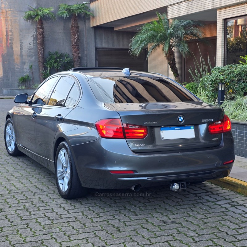 320I 2.0 SPORT GP 16V TURBO ACTIVE FLEX 4P AUTOMÁTICO - 2015 - BENTO GONçALVES