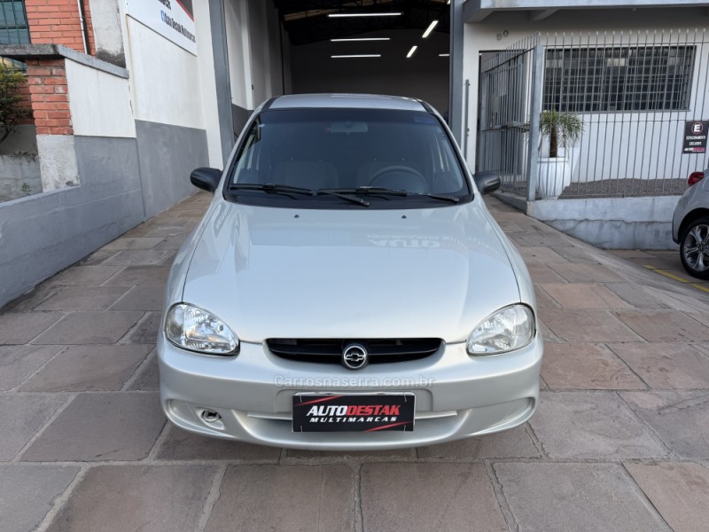 CORSA 1.0 MPFI CLASSIC 8V GASOLINA 4P MANUAL - 2004 - CAXIAS DO SUL