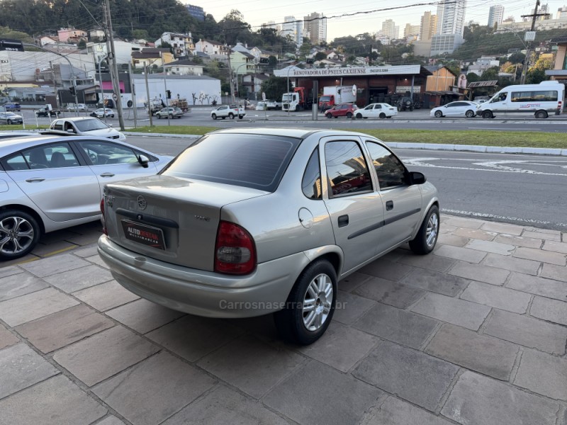 CORSA 1.0 MPFI CLASSIC 8V GASOLINA 4P MANUAL - 2004 - CAXIAS DO SUL