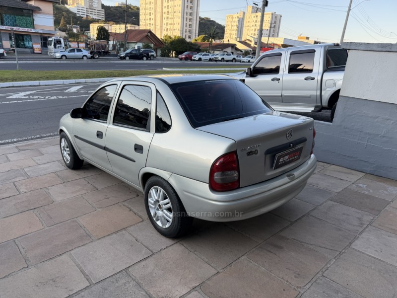 CORSA 1.0 MPFI CLASSIC 8V GASOLINA 4P MANUAL - 2004 - CAXIAS DO SUL