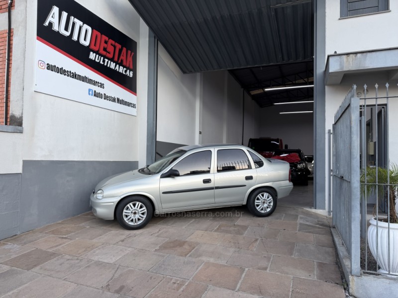 corsa 1.0 mpfi classic 8v gasolina 4p manual 2004 caxias do sul