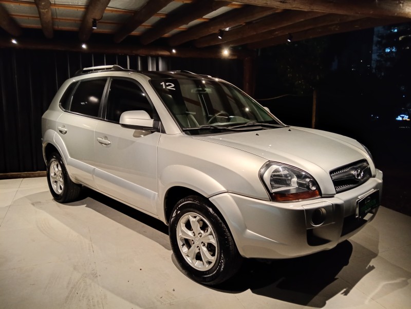 TUCSON 2.0 MPFI GLS 16V 143CV 2WD GASOLINA 4P AUTOMÁTICO - 2012 - CAXIAS DO SUL