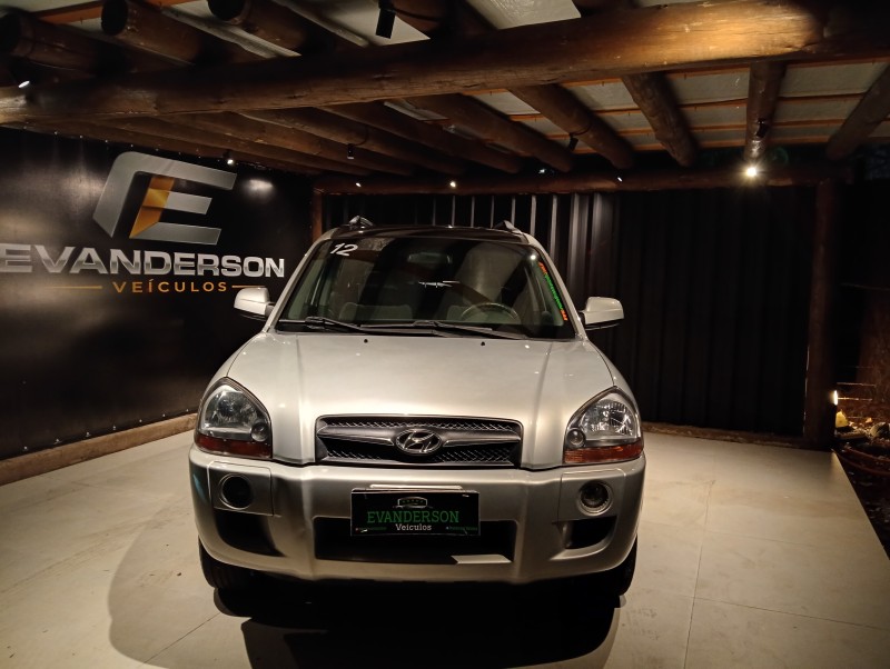 TUCSON 2.0 MPFI GLS 16V 143CV 2WD GASOLINA 4P AUTOMÁTICO - 2012 - CAXIAS DO SUL