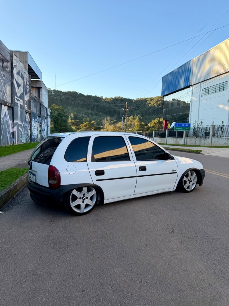 CORSA 1.0 EFI WIND 8V GASOLINA 4P MANUAL - 1998 - CAXIAS DO SUL