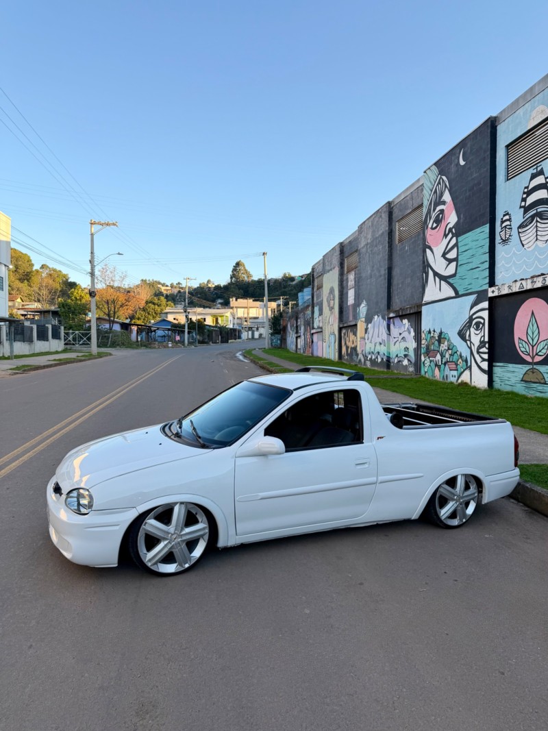 CORSA 1.6 MPFI STD CS PICK-UP 8V GASOLINA 2P MANUAL - 2002 - CAXIAS DO SUL