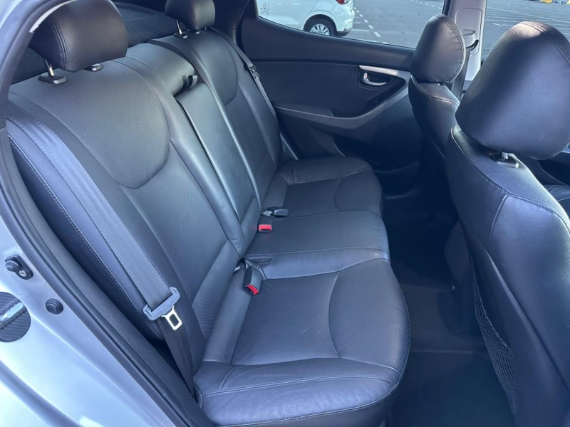 ELANTRA 1.8 GLS 16V FLEX AUTOMÁTICO - 2015 - CAXIAS DO SUL