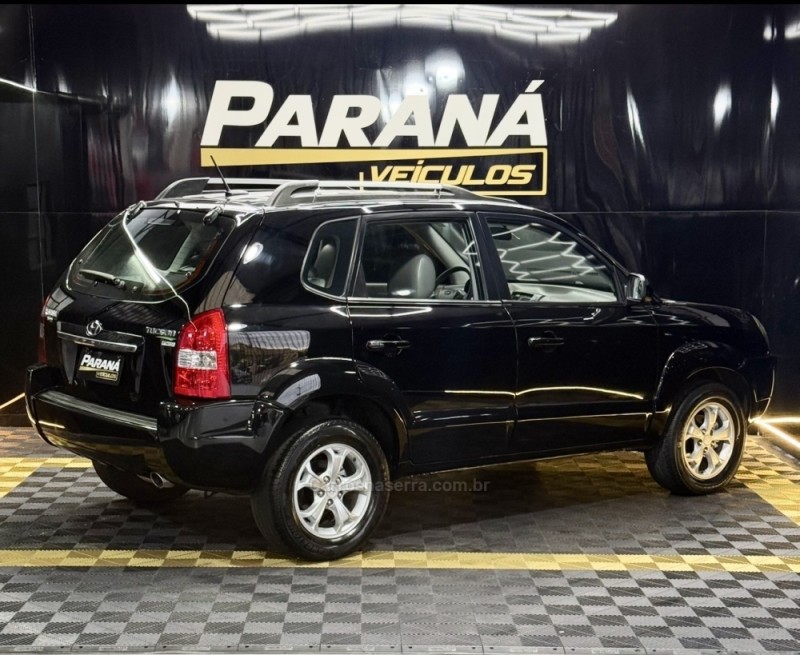 TUCSON 2.0 MPFI GLS TOP 16V 143CV 2WD FLEX 4P AUTOMÁTICO - 2014 - ESTâNCIA VELHA