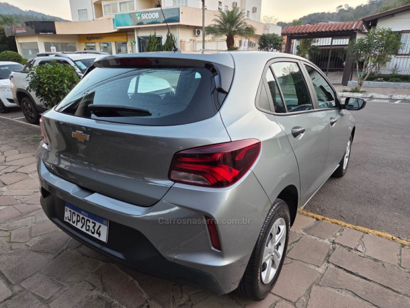 ONIX 1.0 LT 12V FLEX 4P MANUAL - 2025 - PICADA CAFé