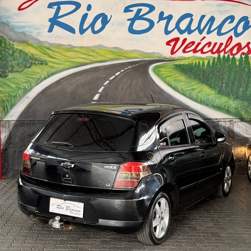 AGILE 1.4 MPFI LT 8V FLEX 4P MANUAL - 2011 - CAXIAS DO SUL