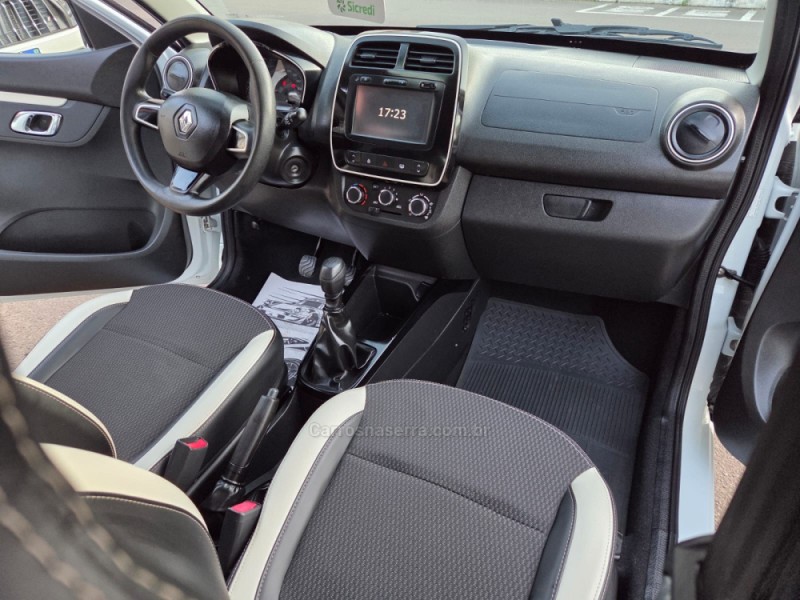 KWID 1.0 12V SCE FLEX INTENSE MANUAL - 2019 - PICADA CAFé