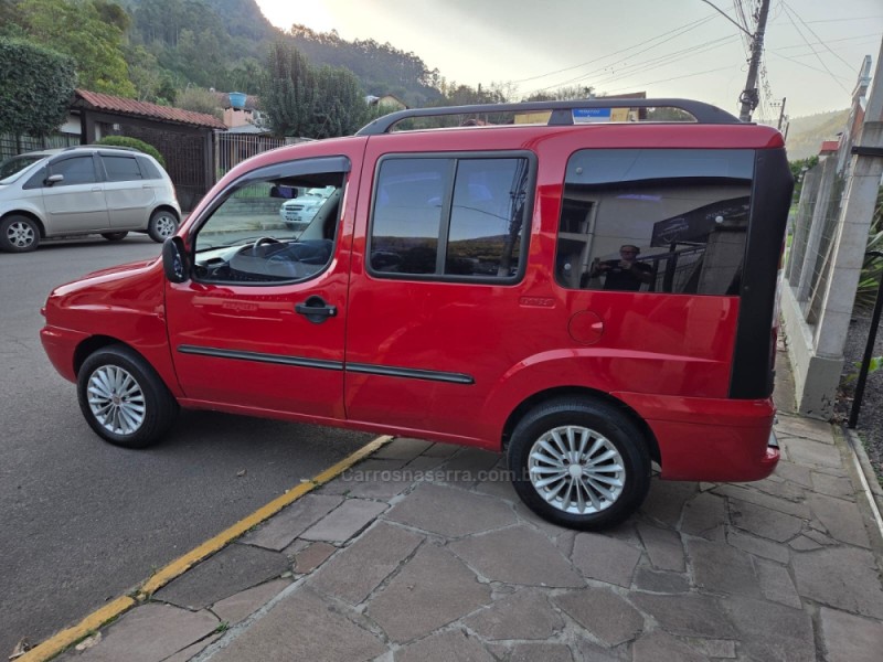 DOBLÓ 1.8 ELX 8V FLEX 4P MANUAL 7 LUGARES