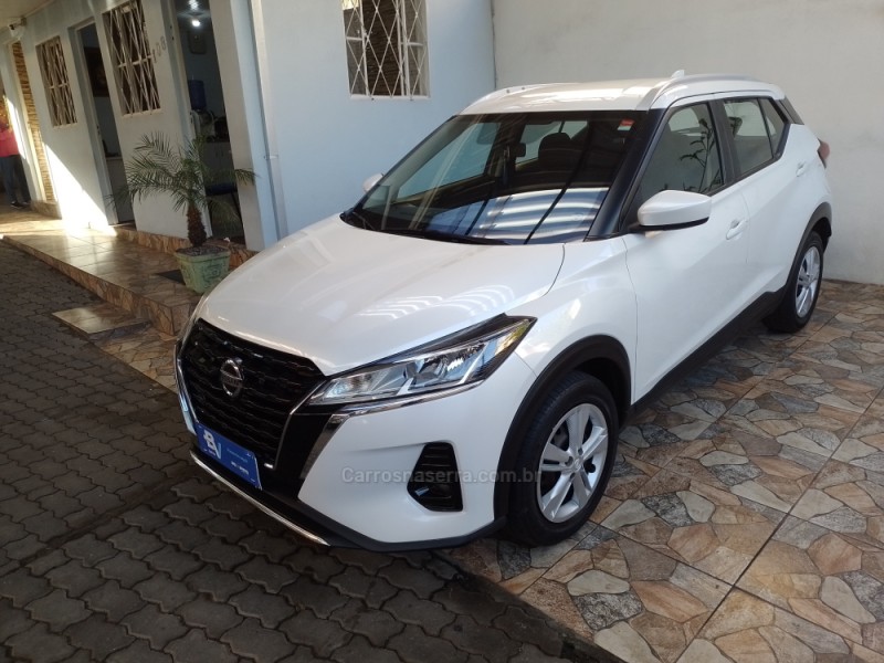 kicks 1.6 16v sense flexstart 4p manual 2022 caxias do sul