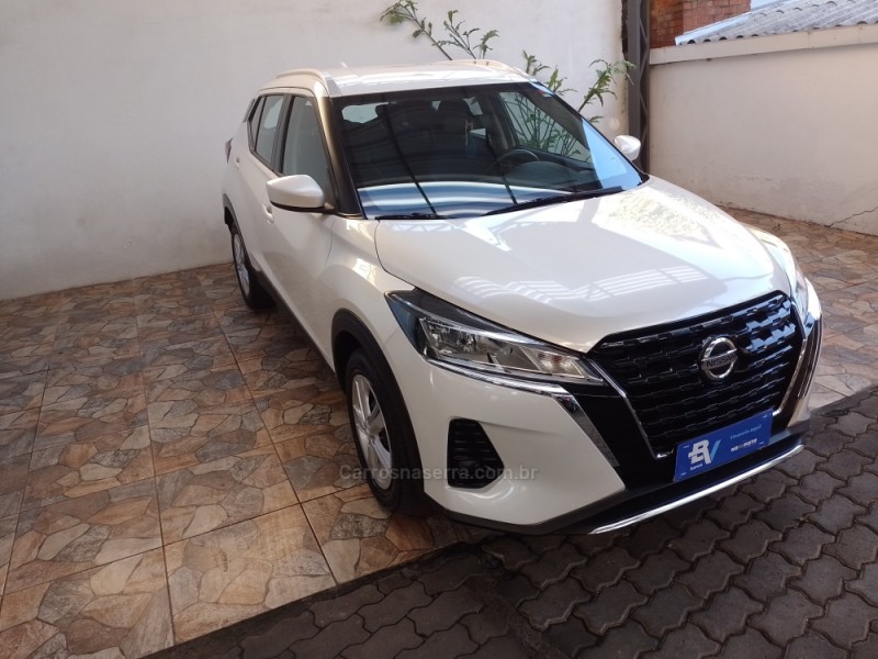 KICKS 1.6 16V SENSE FLEXSTART 4P MANUAL - 2022 - CAXIAS DO SUL
