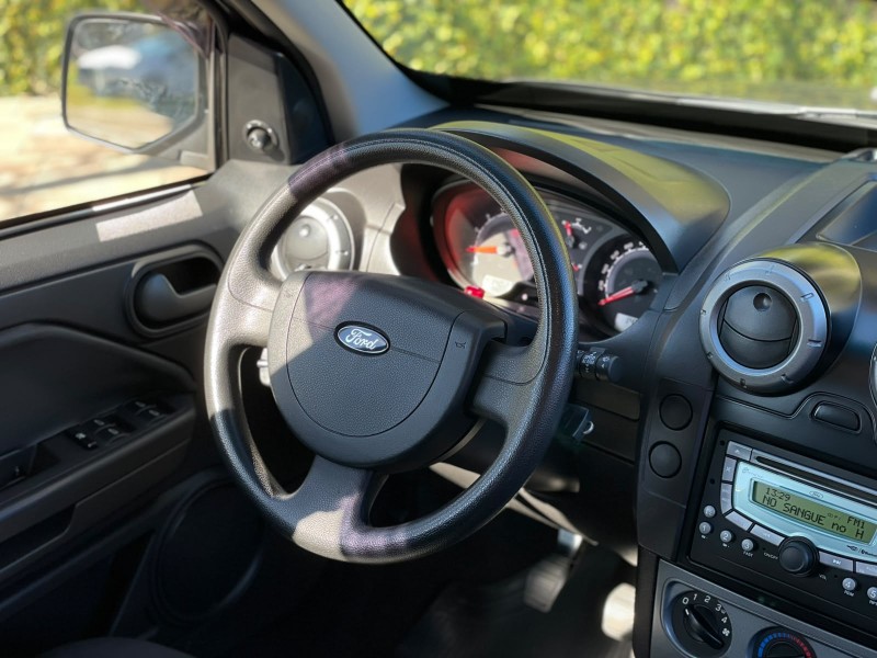 ECOSPORT 1.6 FREESTYLE 8V FLEX 4P MANUAL - 2012 - FARROUPILHA