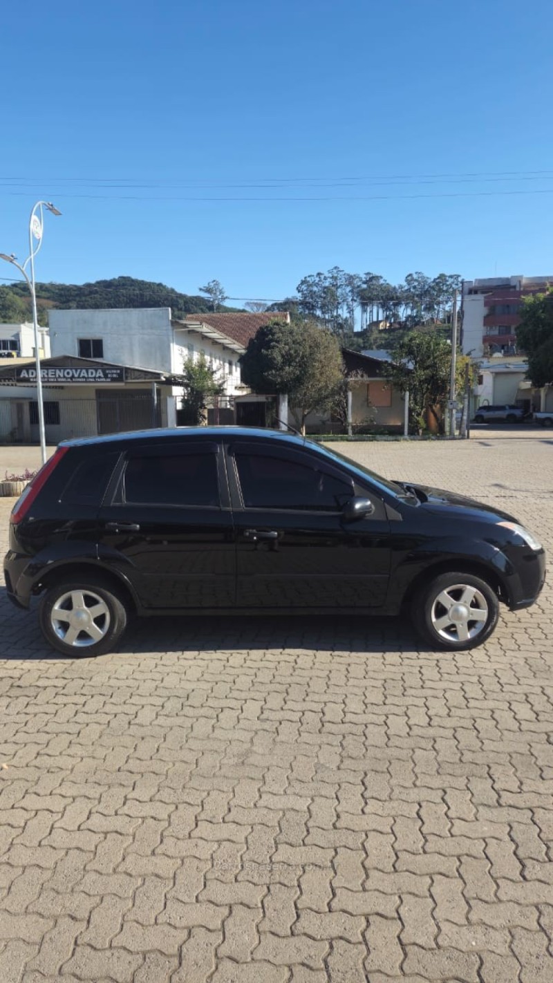 FIESTA 1.6 MPI CLASS HATCH 8V FLEX 4P MANUAL - 2008 - CARLOS BARBOSA
