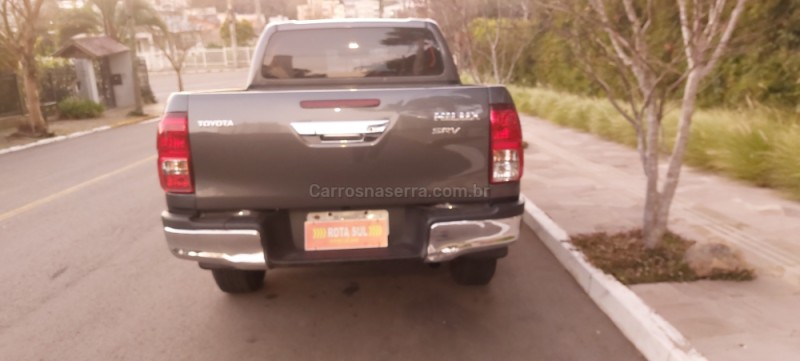 HILUX 3.0 SRV 4X4 CD 16V TURBO INTERCOOLER DIESEL 4P AUTOMÁTICO - 2018 - FARROUPILHA
