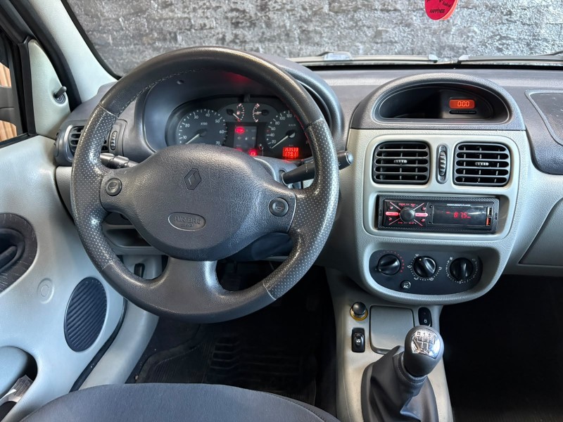 CLIO 1.6 EXPRESSION 16V GASOLINA 4P MANUAL - 2005 - CAXIAS DO SUL