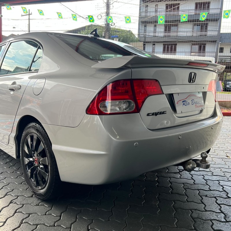 CIVIC 1.8 LXL SE 16V FLEX 4P MANUAL - 2011 - CAXIAS DO SUL
