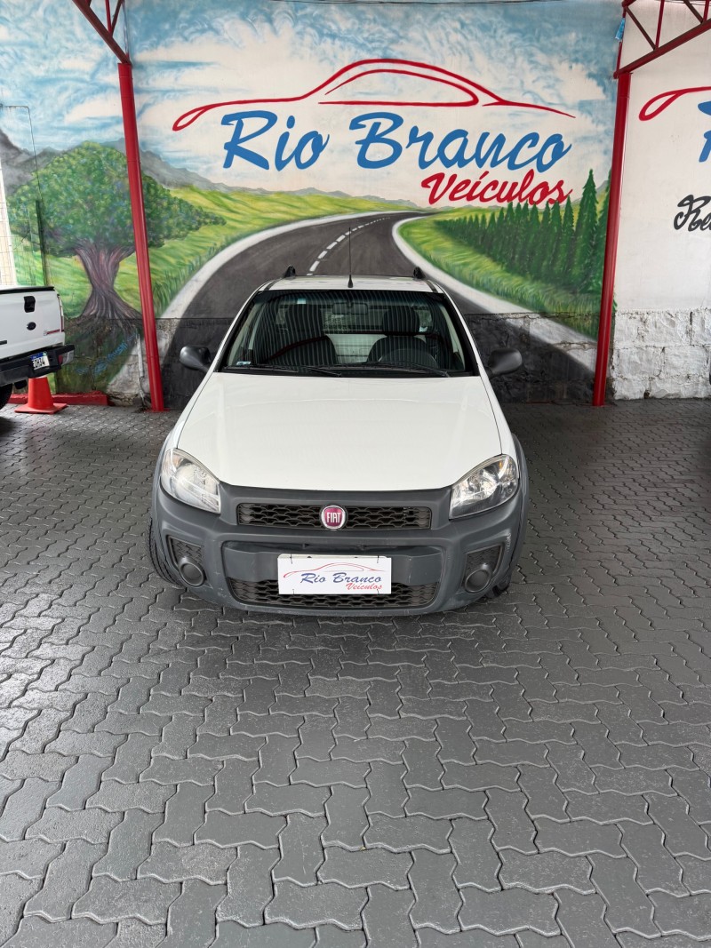 strada 1.4 mpi working cd 8v flex 2p manual 2014 caxias do sul