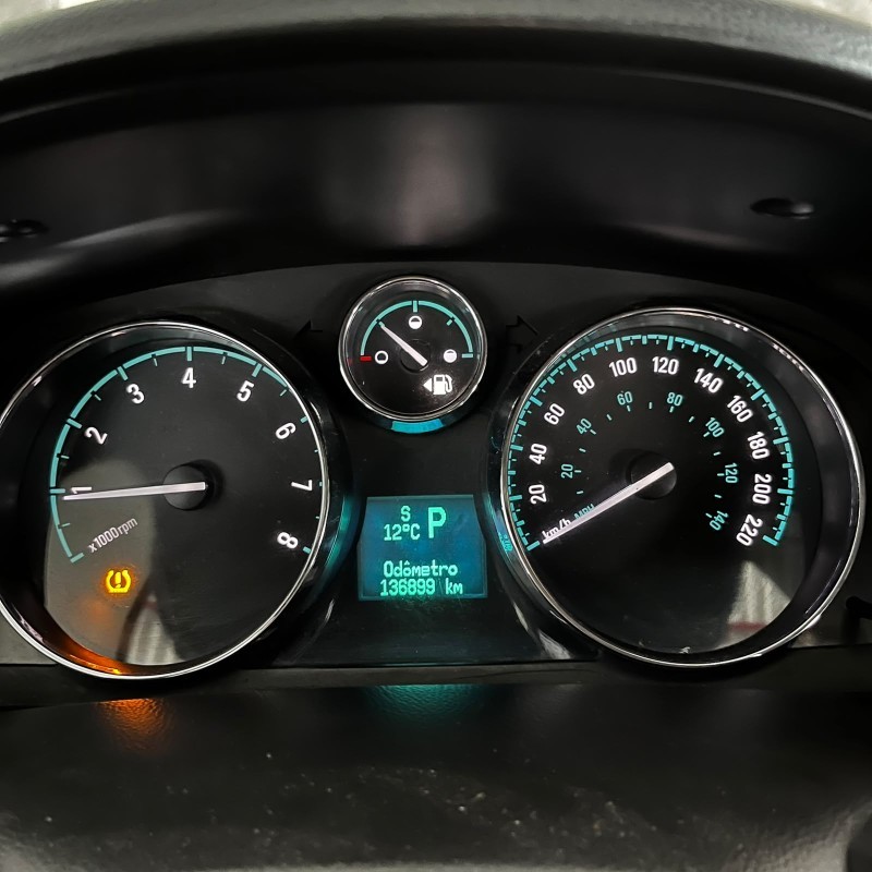 CAPTIVA 2.4 FWD SPORT 16V GASOLINA 4P AUTOMÁTICO - 2014 - CAXIAS DO SUL