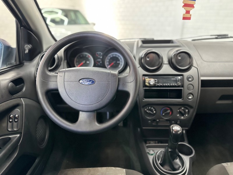 FIESTA 1.0 ROCAM SE 8V FLEX 4P MANUAL - 2014 - NOVO HAMBURGO