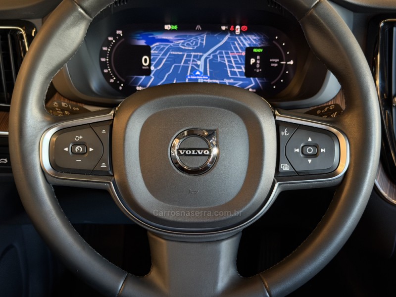 XC60 T8 EXPRESS HÍBRIDO INSCRIPT GASOLINA 4P AUTOMÁTICO - 2022 - CAXIAS DO SUL