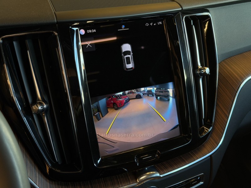 XC60 T8 EXPRESS HÍBRIDO INSCRIPT GASOLINA 4P AUTOMÁTICO - 2022 - CAXIAS DO SUL