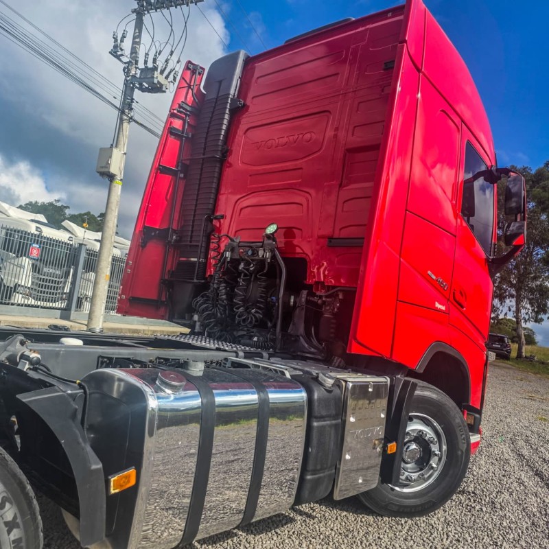 FH 460 GLOBETROTTER 6X2 - 2021 - GARIBALDI