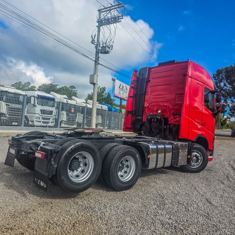 FH 460 GLOBETROTTER 6X2 - 2021 - GARIBALDI